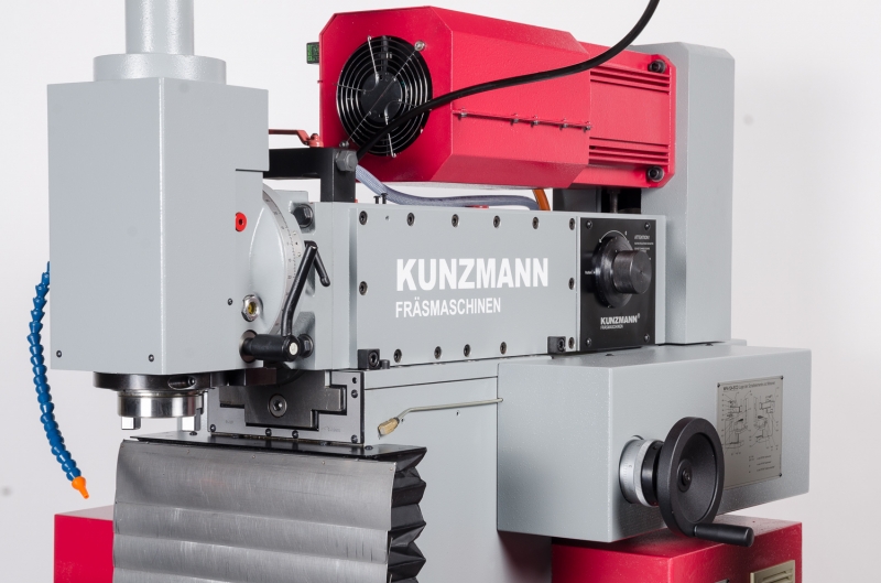 Universal Werkzeugfrasmaschinen Kunzmann Wf 4 3 Tnc 124 Harich Werkzeuge Maschinen Gmbh